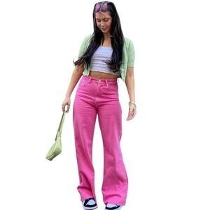 ZARA WIDE LEG PINK JEANS DISTRESSED HEM EUC Size 6